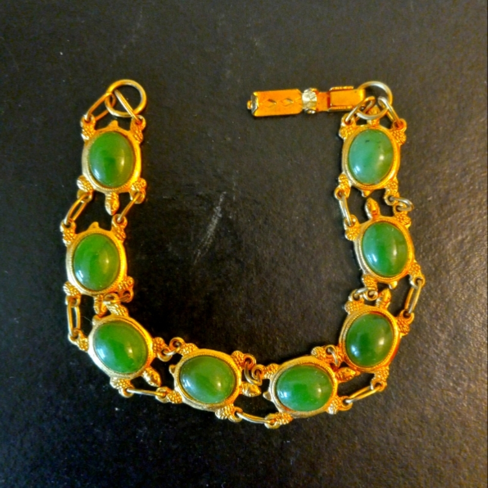 🔥HOST PICK🔥Vintage Designer Jade Turtle 🐢 Bracelet